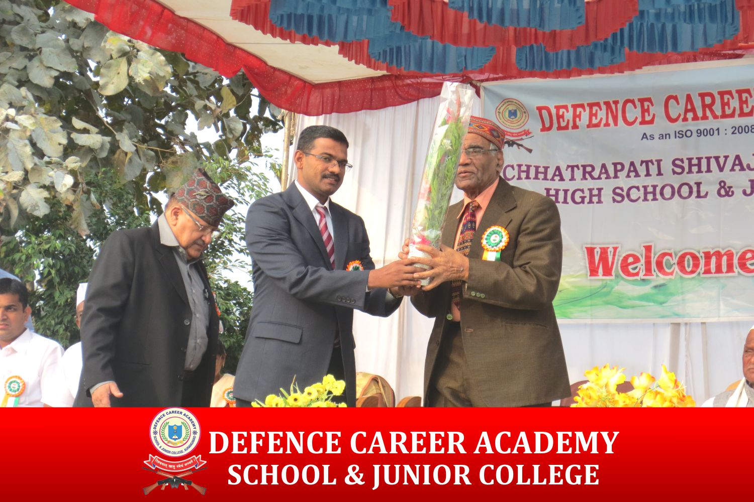 defence-career-academy-in-maharashtra-top-military-academies-in-aurangabad-salute-of-honour
